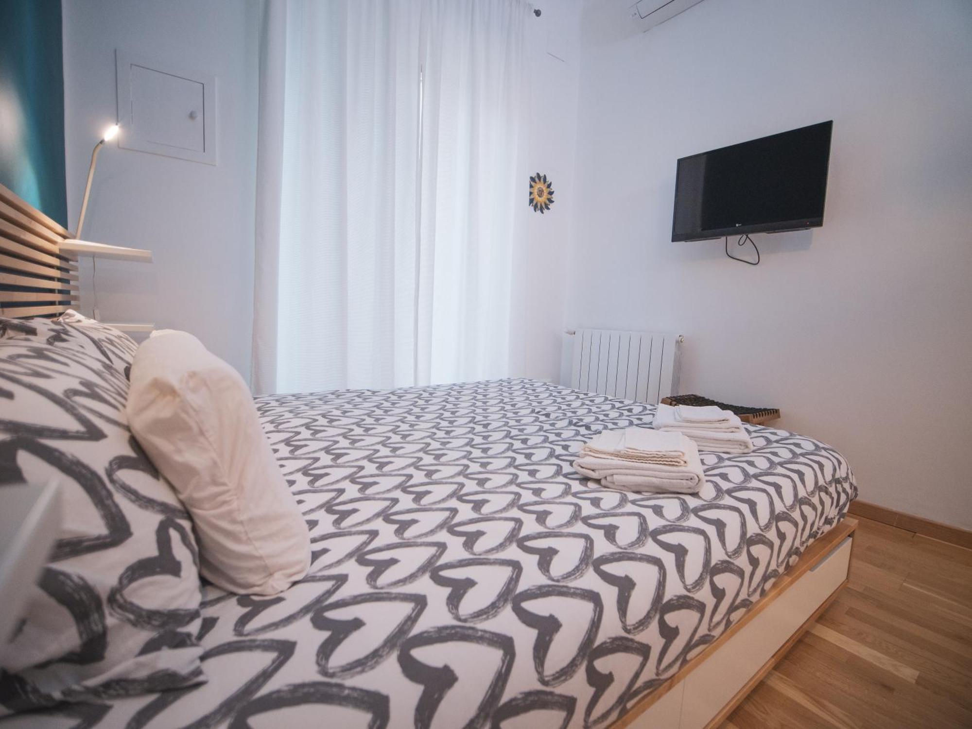 Itiseasy Palermo 1 E 2 Private Apartments Экстерьер фото